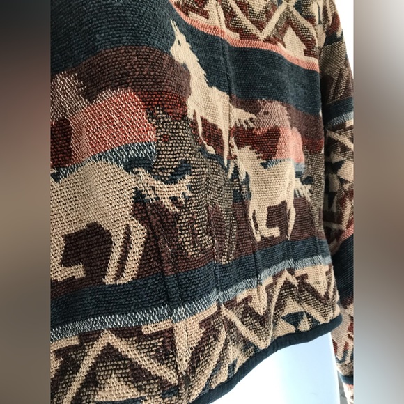 Women's Western Style Jacket - Picture 3 of 5